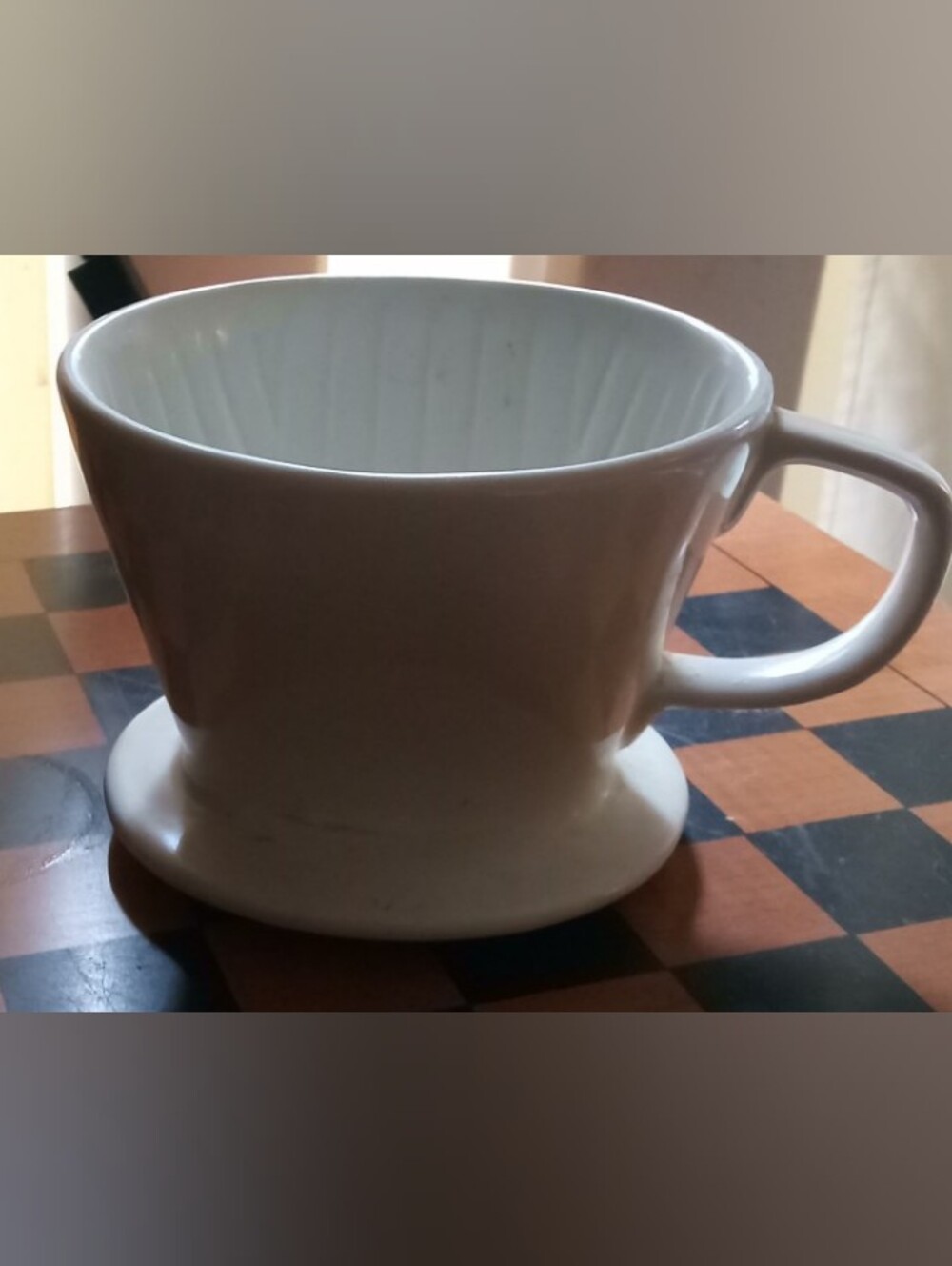 Kalita Style 102 White Ceramic Coffee Dripper - 3-Hole Pour Over